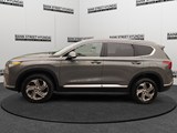 2021 Hyundai Santa Fe Preferred w/Trend Package image 2