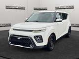 2022 Kia Soul EX image 1