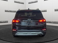 2019 Hyundai Santa Fe 2.0T Preferred AWD w/Sunroof/Dk Chrome Accent