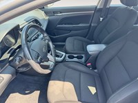 2019 Hyundai Elantra Preferred Auto