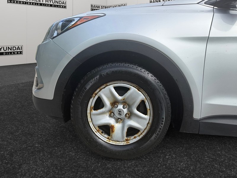 2017 Hyundai Santa Fe Sport FWD 4dr 2.4L
