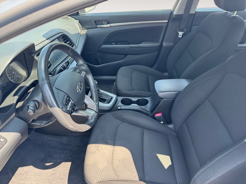 2019 Hyundai Elantra Preferred Auto