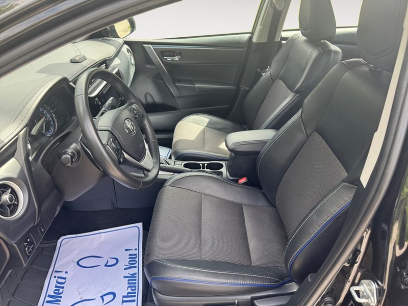 2017 Toyota Corolla 4dr Sdn CVT CE
