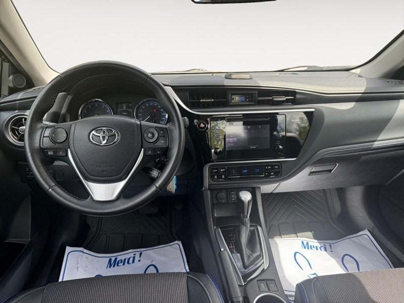 2017 Toyota Corolla 4dr Sdn CVT CE