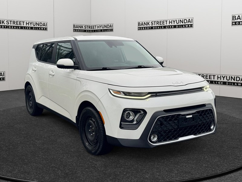 2022 Kia Soul EX IVT