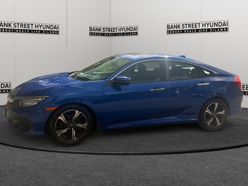 2018 Honda Civic Touring CVT